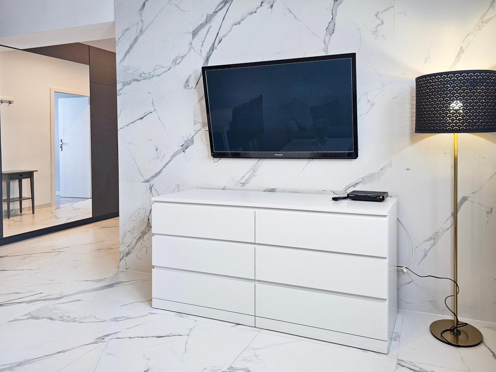 Visit Baltic - Platan Tower Grey Leilighet Świnoujście Eksteriør bilde
