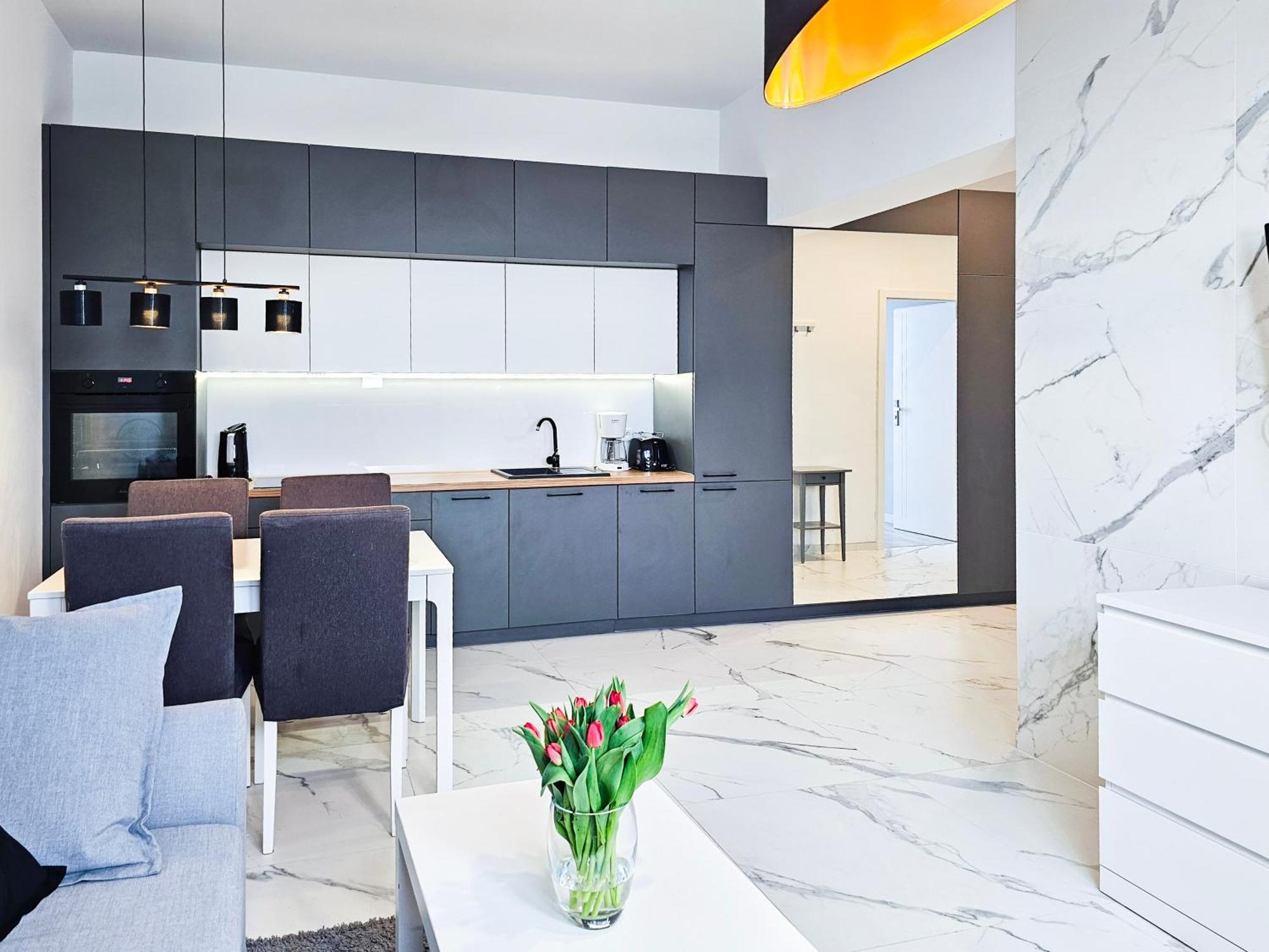 Visit Baltic - Platan Tower Grey Leilighet Świnoujście Eksteriør bilde